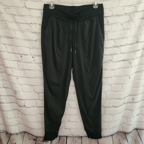 Lululemon Dance Studio Joggers - Picture 5 of 10